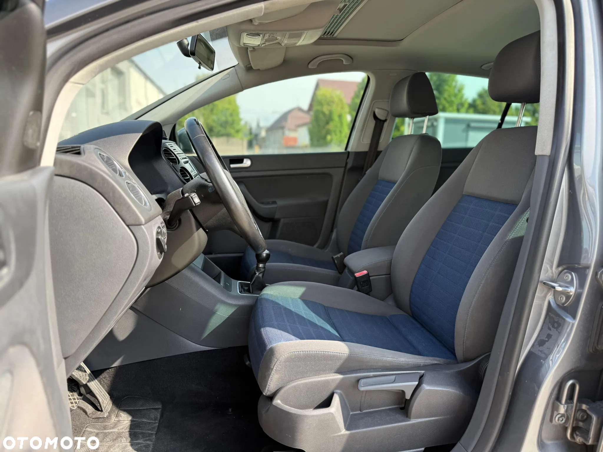 Volkswagen Golf Plus 2.0 TDI Comfortline - 14