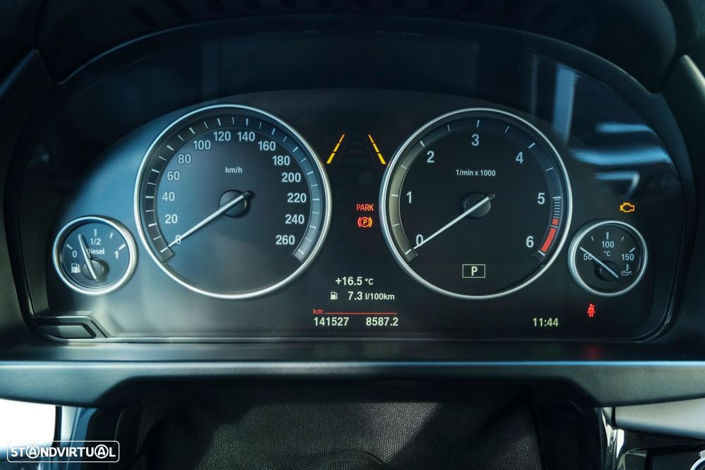 BMW X5 25 d sDrive Comfort 7L - 11