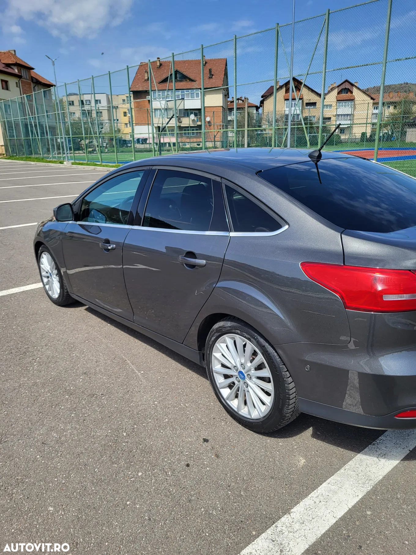 Ford Focus 1.0 EcoBoost Titanium - 2