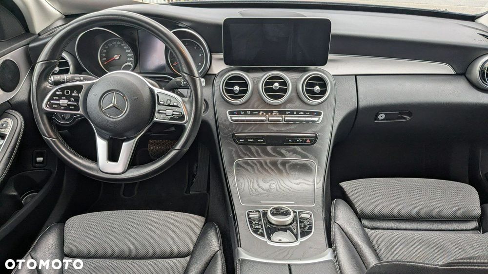 Mercedes-Benz Klasa C - 24