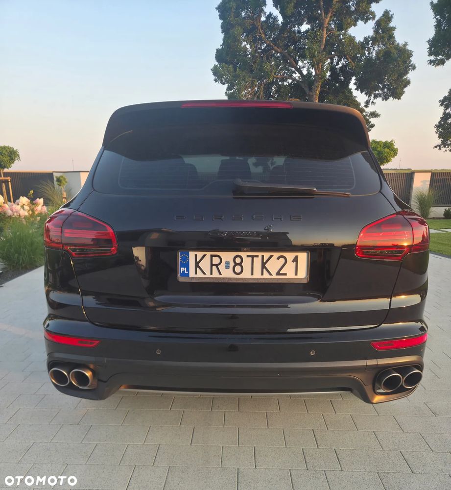 Porsche Cayenne S Diesel Platinum Edition - 7