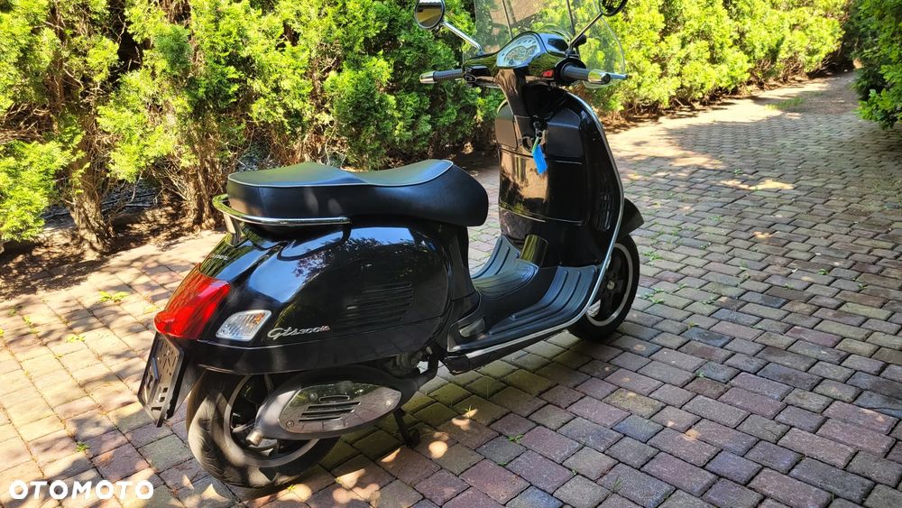 Piaggio Vespa - 23