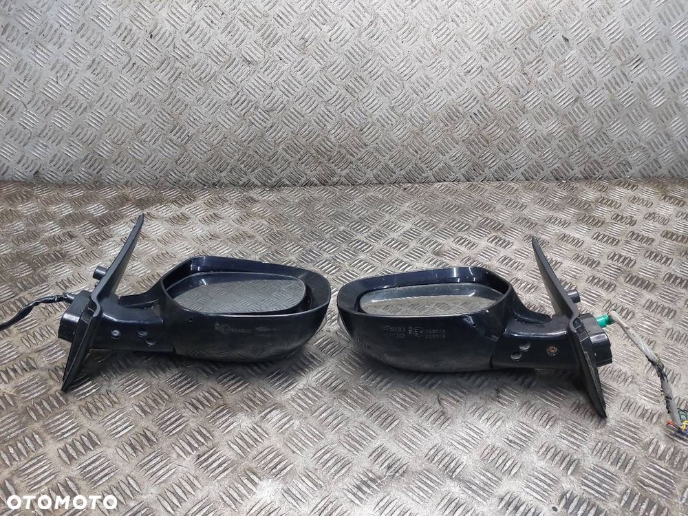 LUSTERKO LEWE + PRAWE ELEKTRYCZNE OUTLANDER II LIFT A39 9 PIN EU - 6