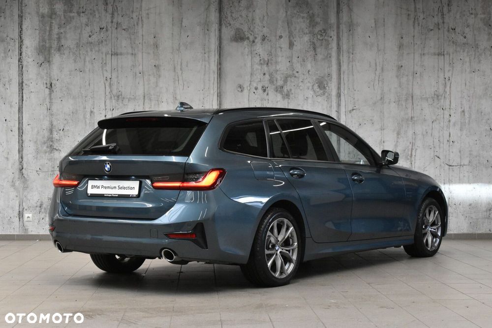 BMW Seria 3 320d xDrive Advantage - 3