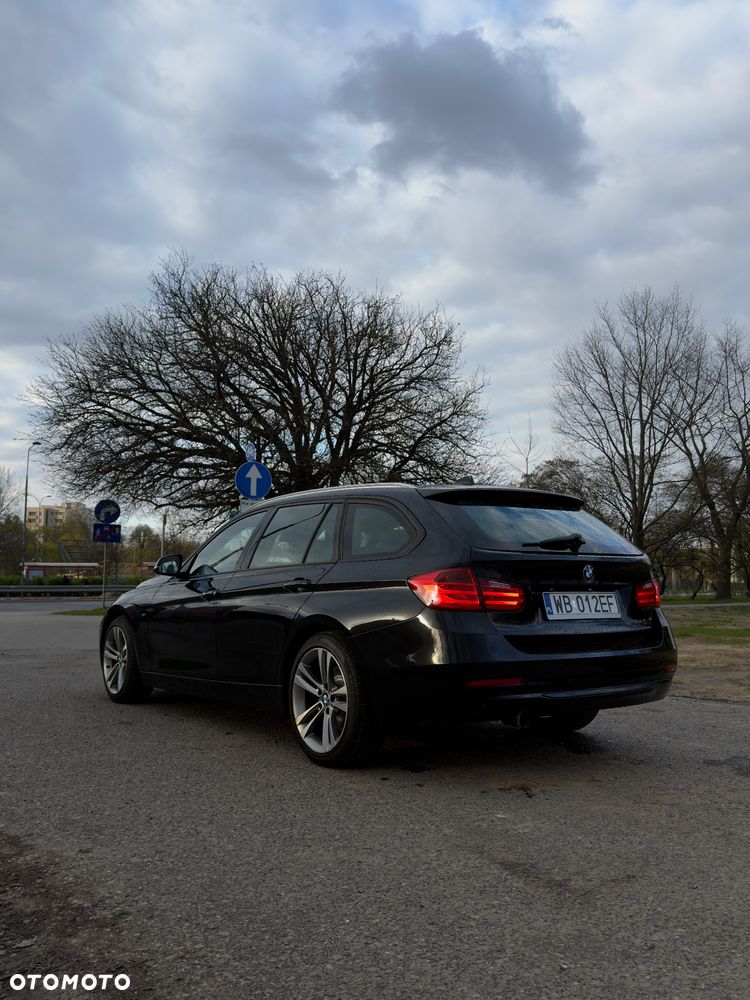 BMW Seria 3 316i Sport Line - 4