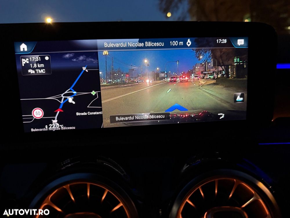 Mercedes-Benz CLA 180 7G-DCT AMG Line - 29