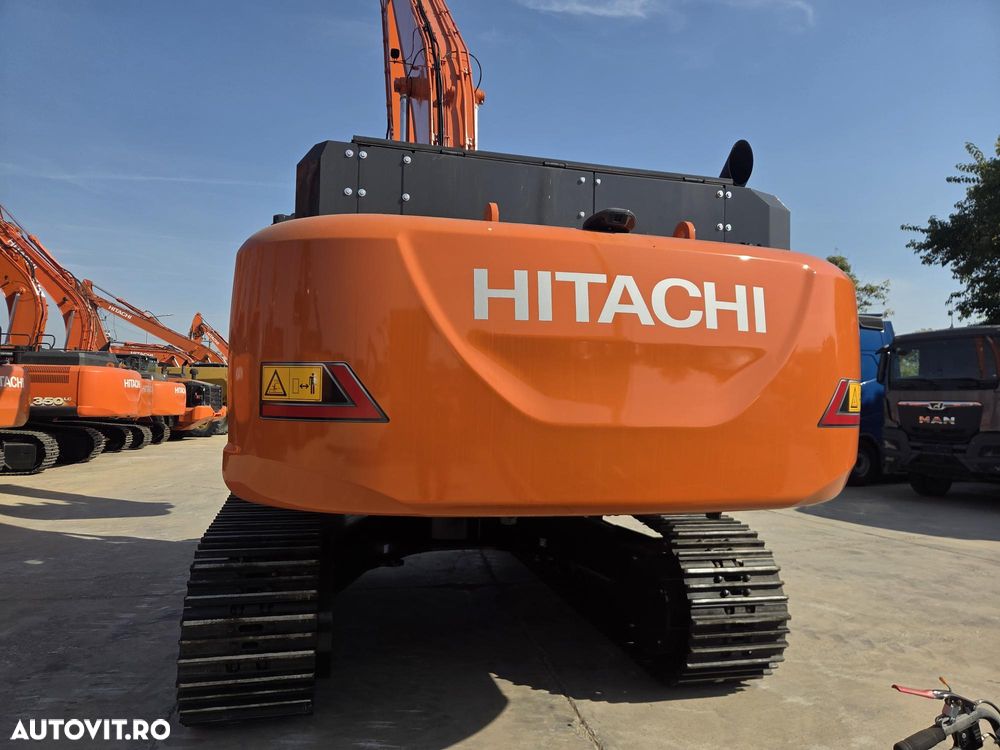 Hitachi BRATE LUNGI la 18m, Cupa 1,3mc, ZX350-7, masa operatinala 40 tone, adanc sapare 15m, FULL OPTION, posibilitate leasing 5 ani cu rata lunara 5.725eur, camere spate si laterale, produs in JAPONIA, PROMOTIE 295.000 EUR+tva - 6