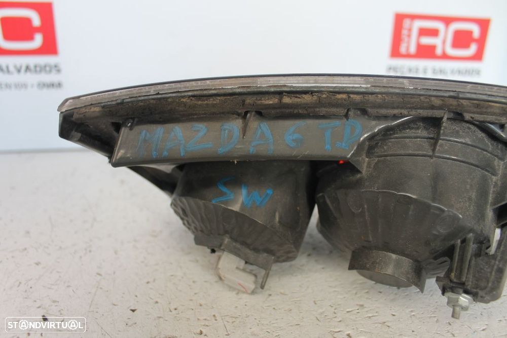 Farolim Mazda SW - 3