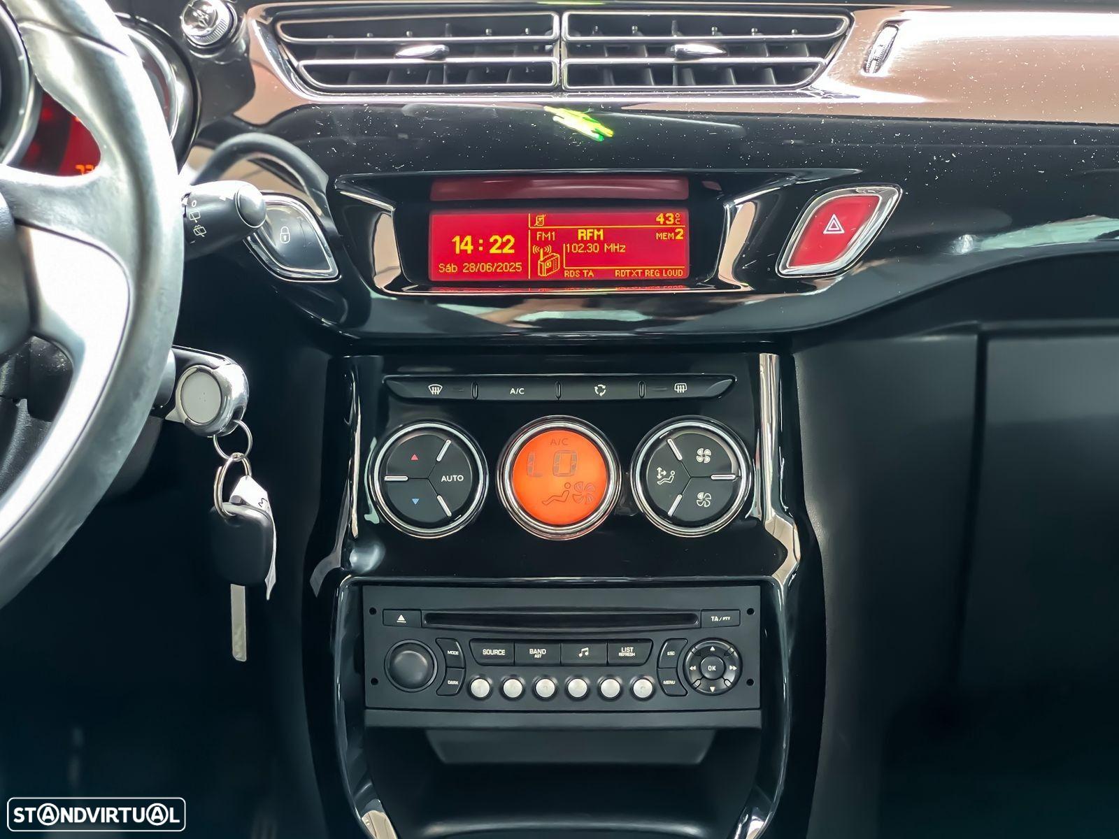 Citroën DS3 1.6 e-HDi So Chic 95g - 18