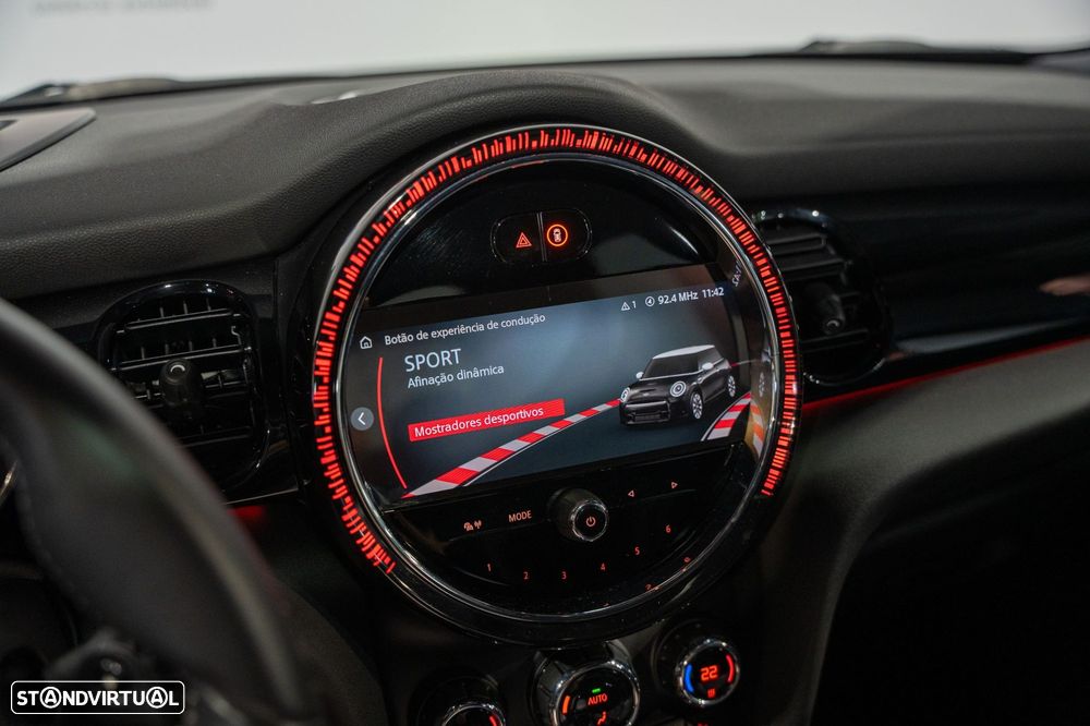 MINI 3 Portas John Cooper Works Auto Desportiva - 26