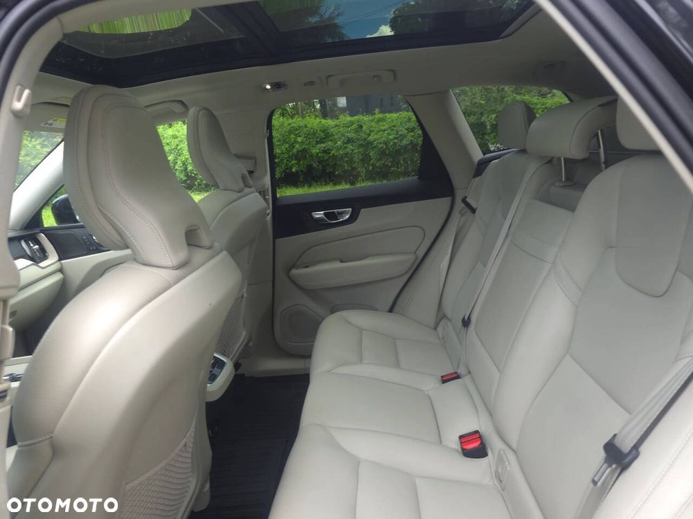 Volvo XC 60 T5 AWD Inscription - 23
