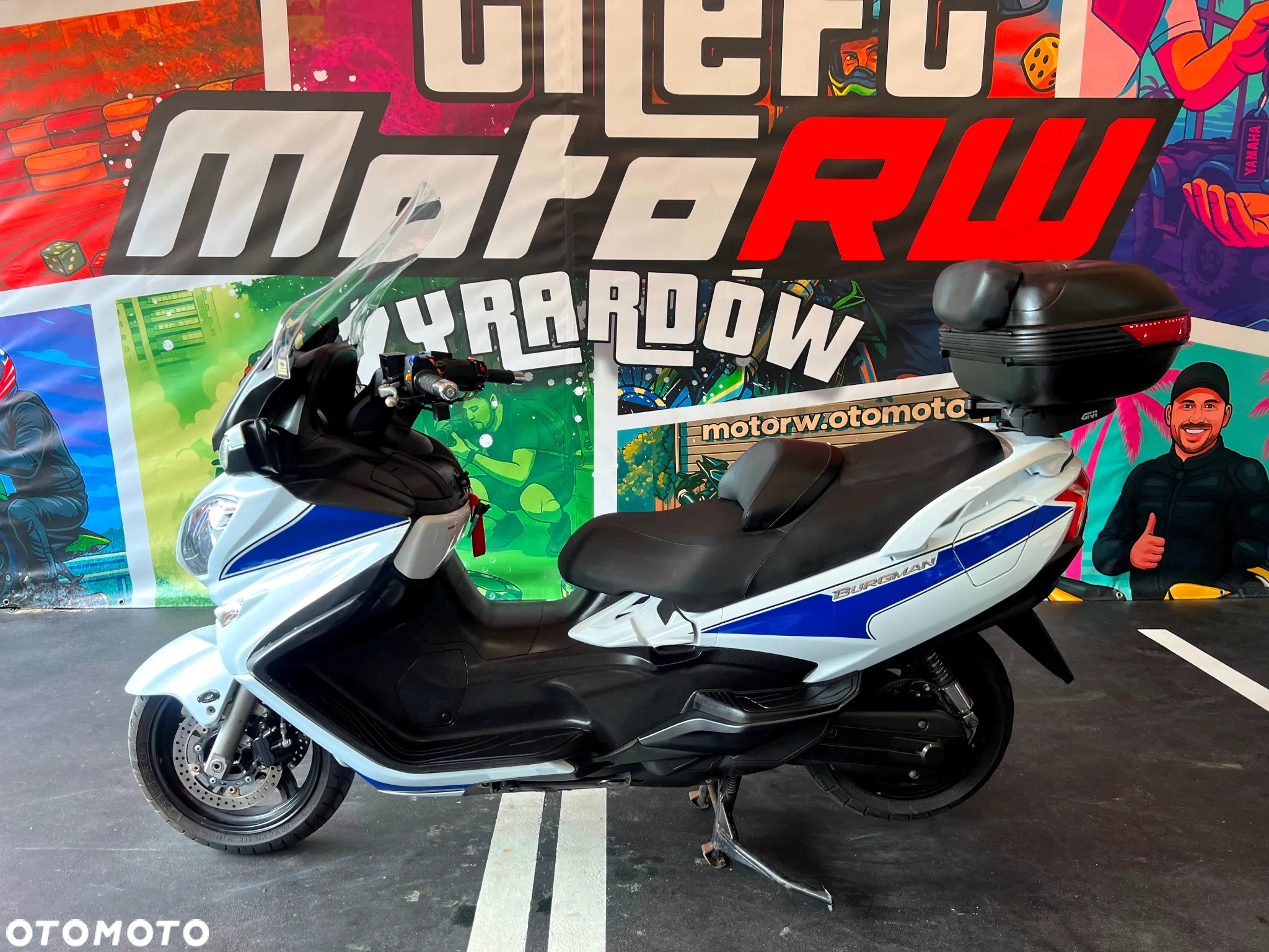 Suzuki Burgman - 11