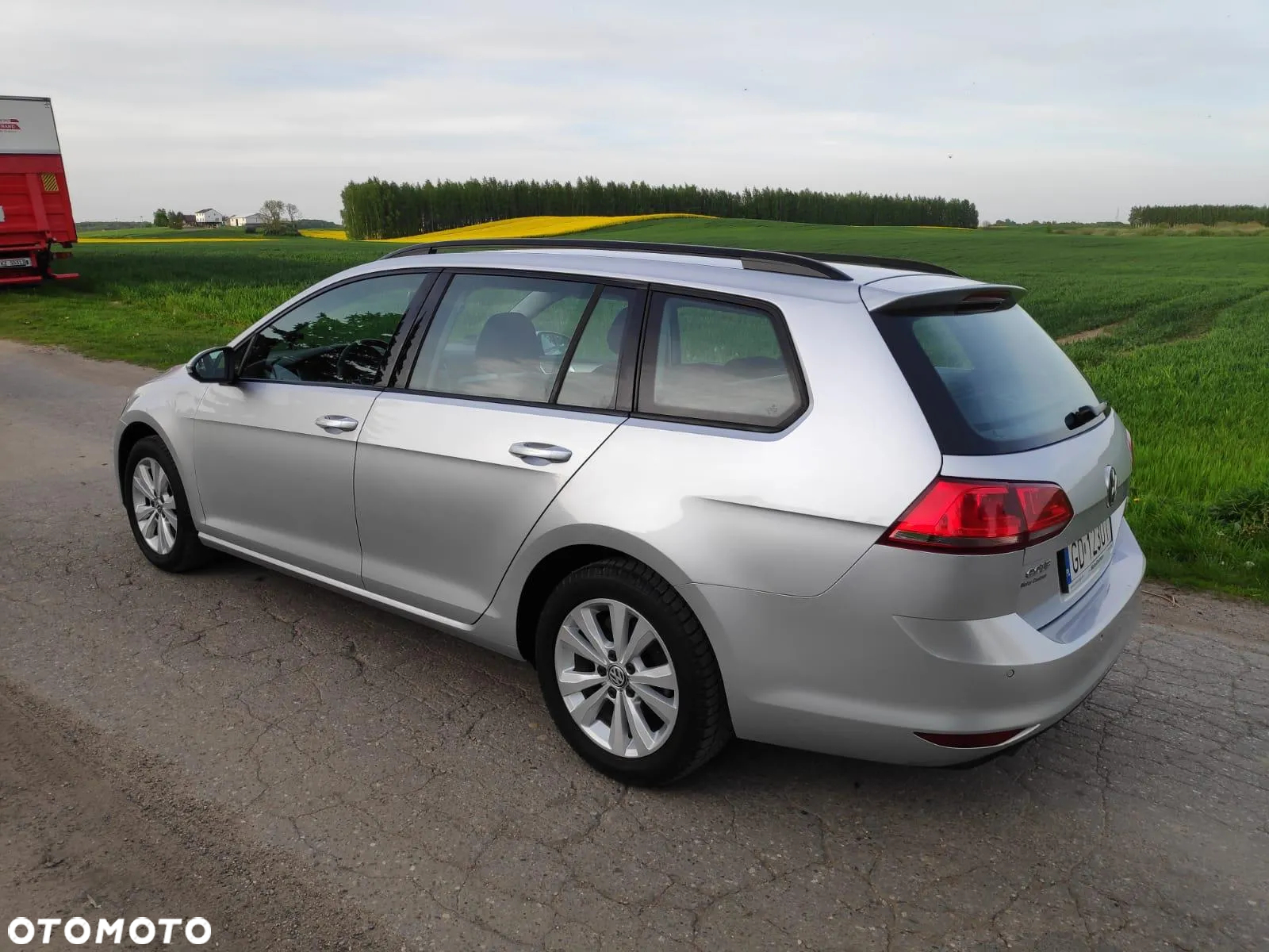 Volkswagen Golf VII 1.6 TDI BMT Trendline DSG - 2