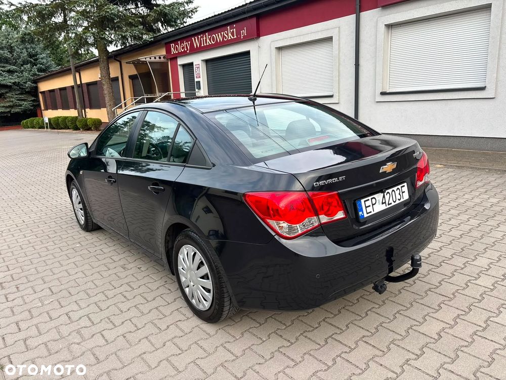 Chevrolet Cruze - 3