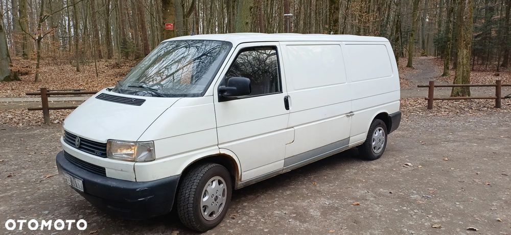 Volkswagen Transporter - 2