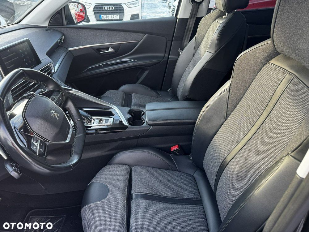 Peugeot 5008 1.5 BlueHDi Allure Pack S&S EAT8 - 31