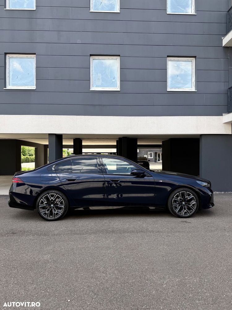 BMW Seria 5 520d xDrive Aut. - 3