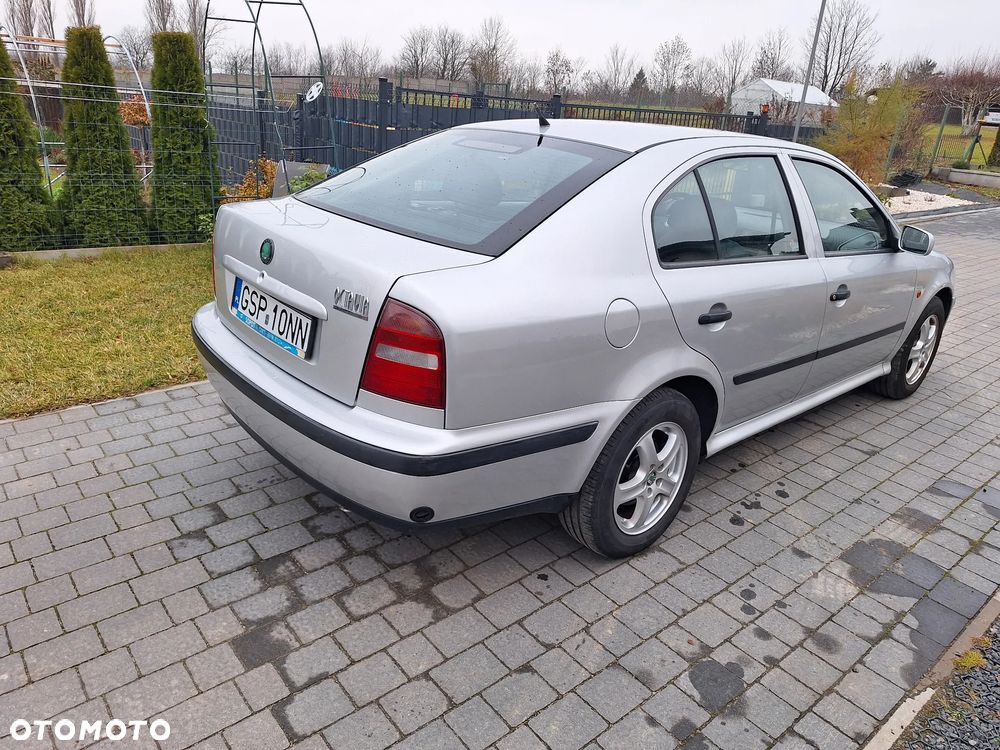 Skoda Octavia 1.6 Generation I - 6