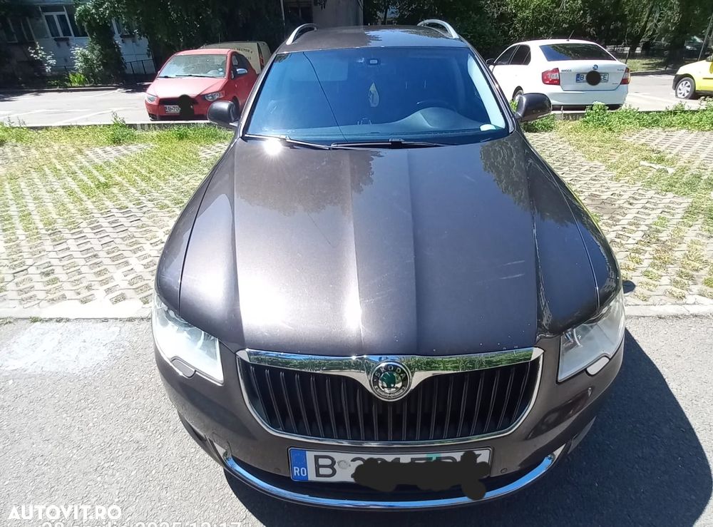Skoda Superb 2.0 TDI Elegance DSG - 1