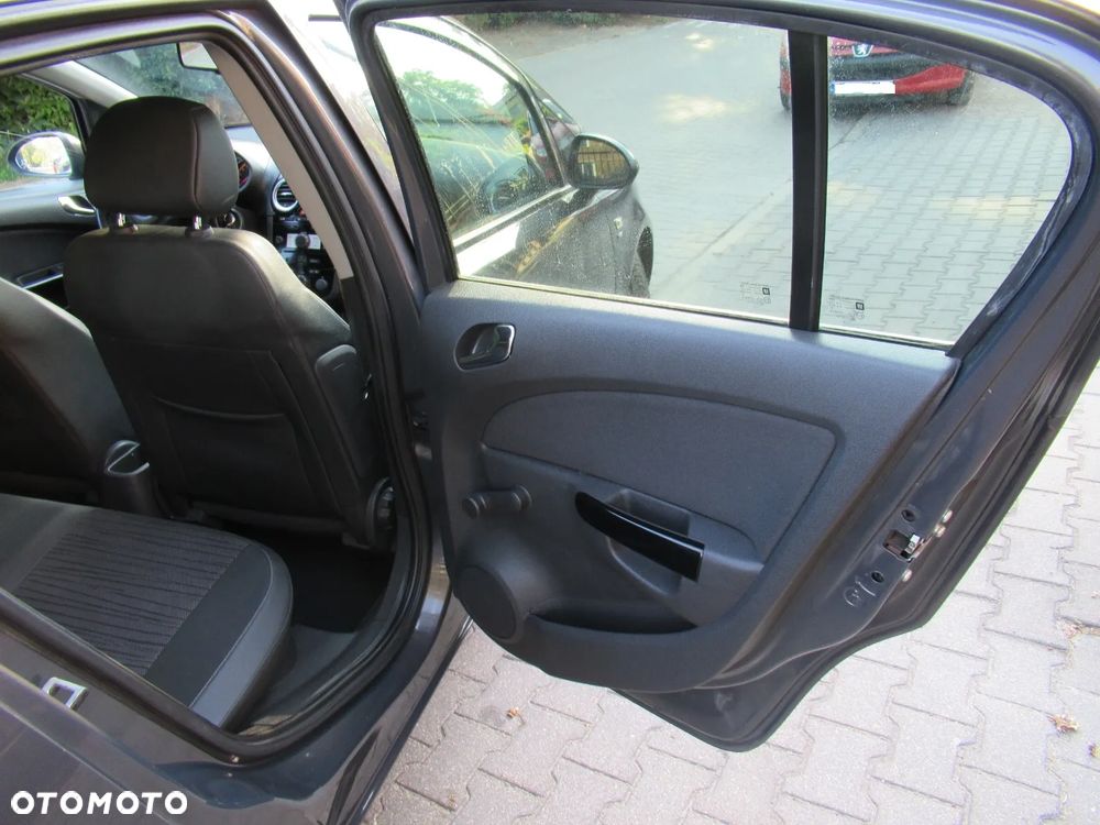 Opel Corsa 1.4 16V Energy - 28