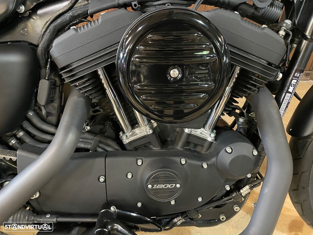 Harley-Davidson XL 1200 Iron - 3