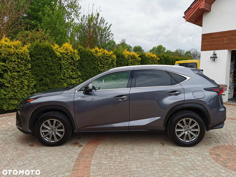 Lexus NX 300 AWD - 3