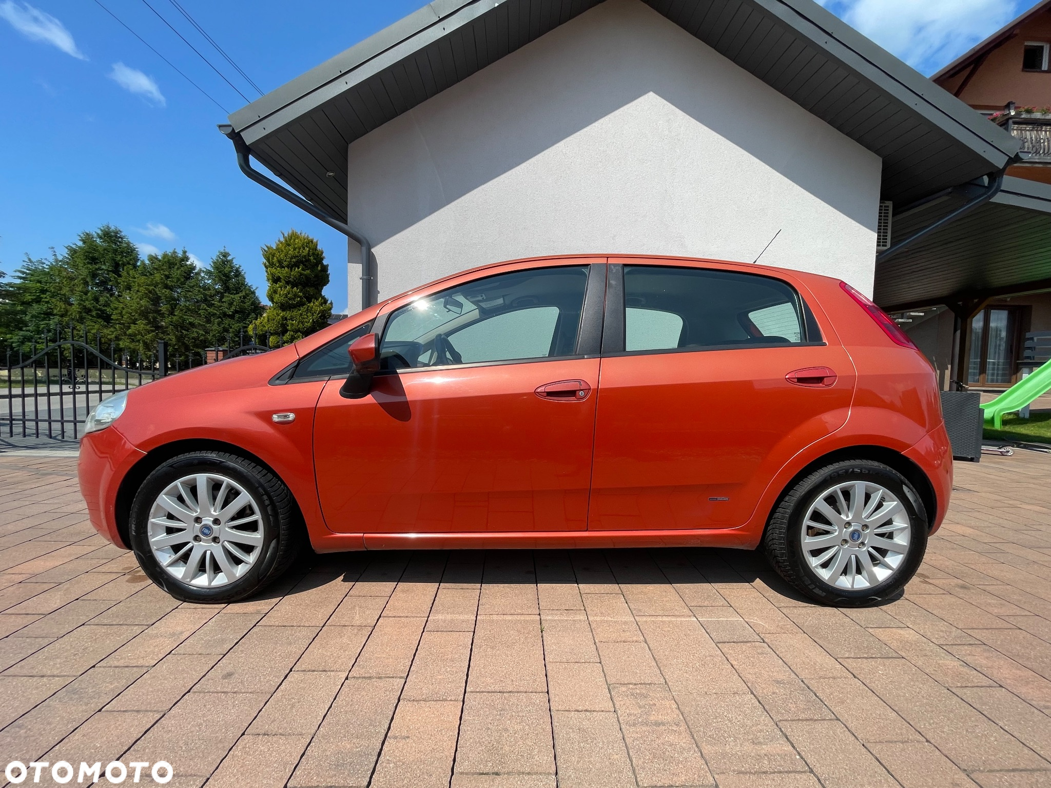 Fiat Grande Punto - 8