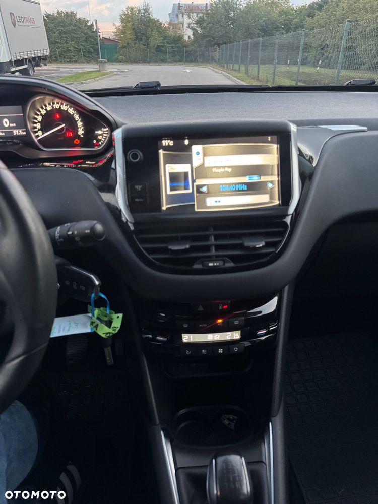 Peugeot 208 1.6 VTi Allure - 13