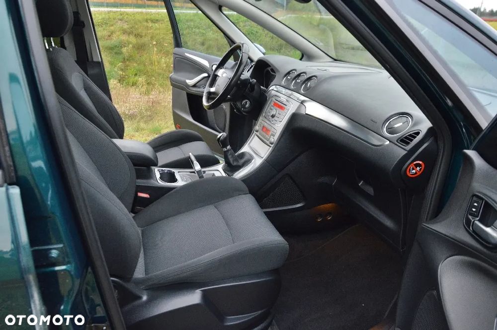 Ford S-Max 2.0 Titanium - 16
