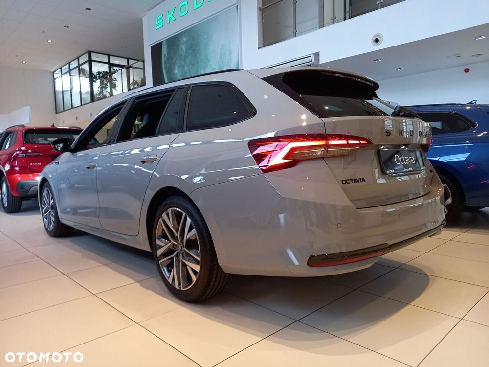Skoda Octavia 1.5 TSI mHEV Sportline DSG - 3