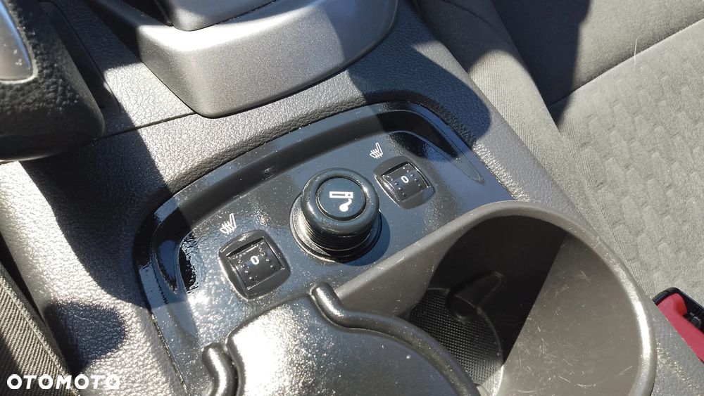 Ford Focus 1.0 EcoBoost Trend Sport - 14