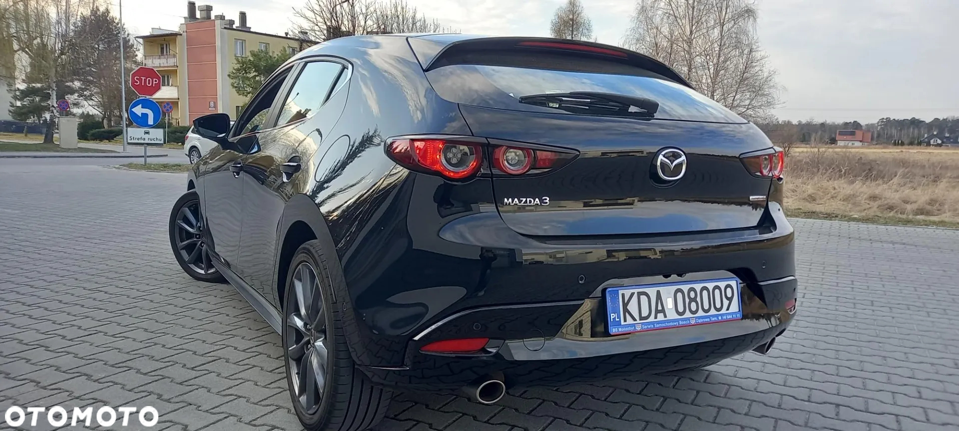 Mazda 3 - 10