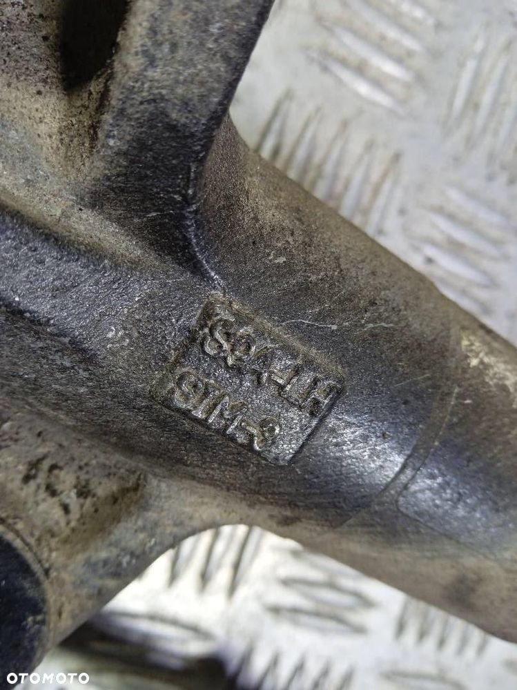 MAGLOWNICA HONDA CR-V - 2