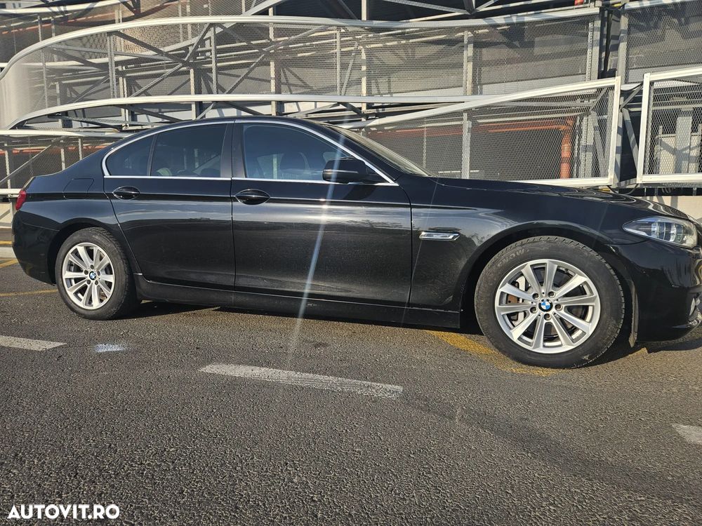 BMW Seria 5 525d Touring Sport-Aut. - 5