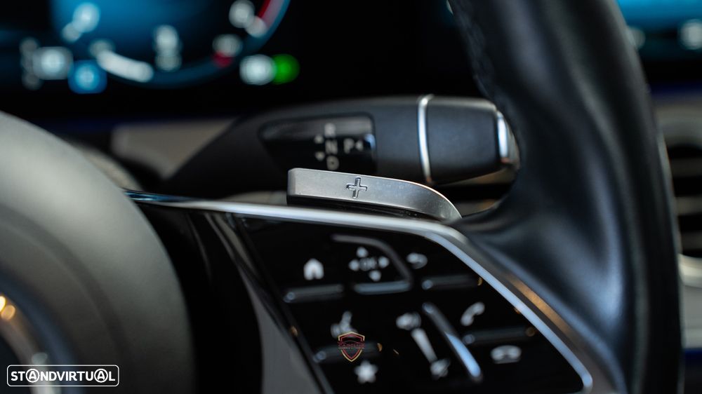 Mercedes-Benz E 220 d Avantgarde - 38