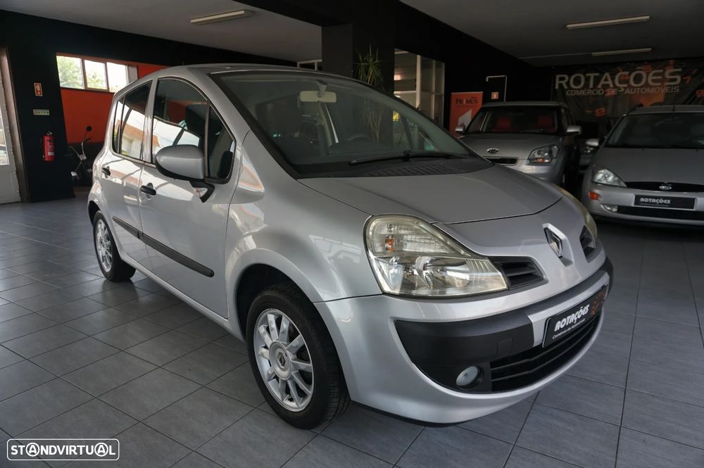 Renault Modus 1.2 Confort Clim - 1
