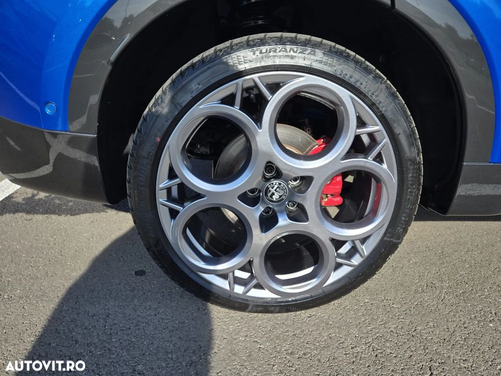 Alfa Romeo Tonale 1.3T PHEV Q4 280 CP AT6 Veloce - 12
