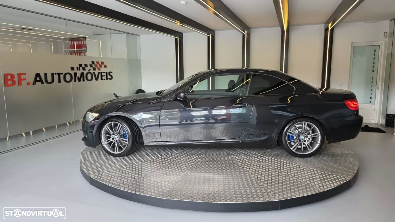 BMW 320 d Coupe Edição M Auto - 13