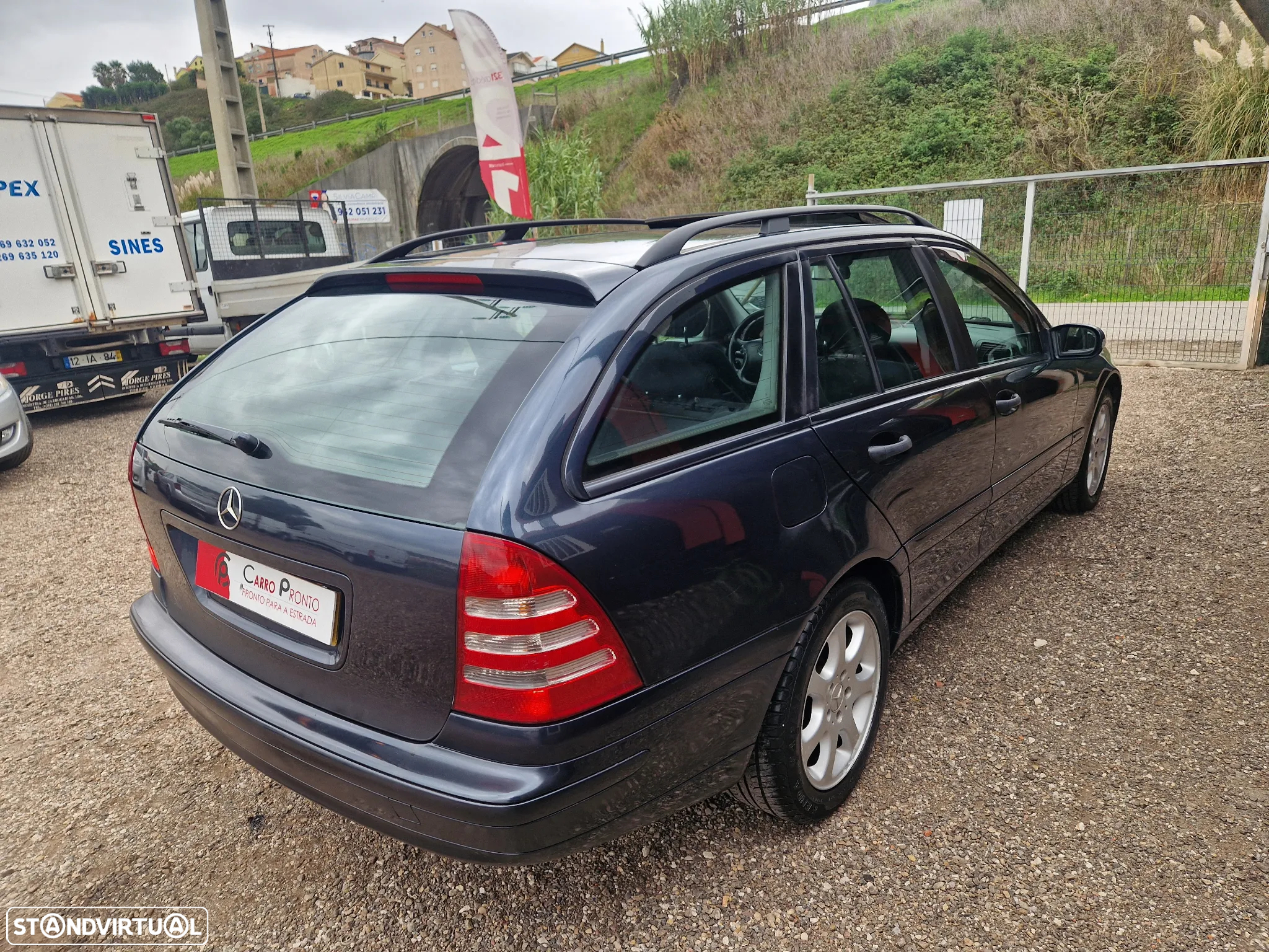 Mercedes-Benz 220 - 9