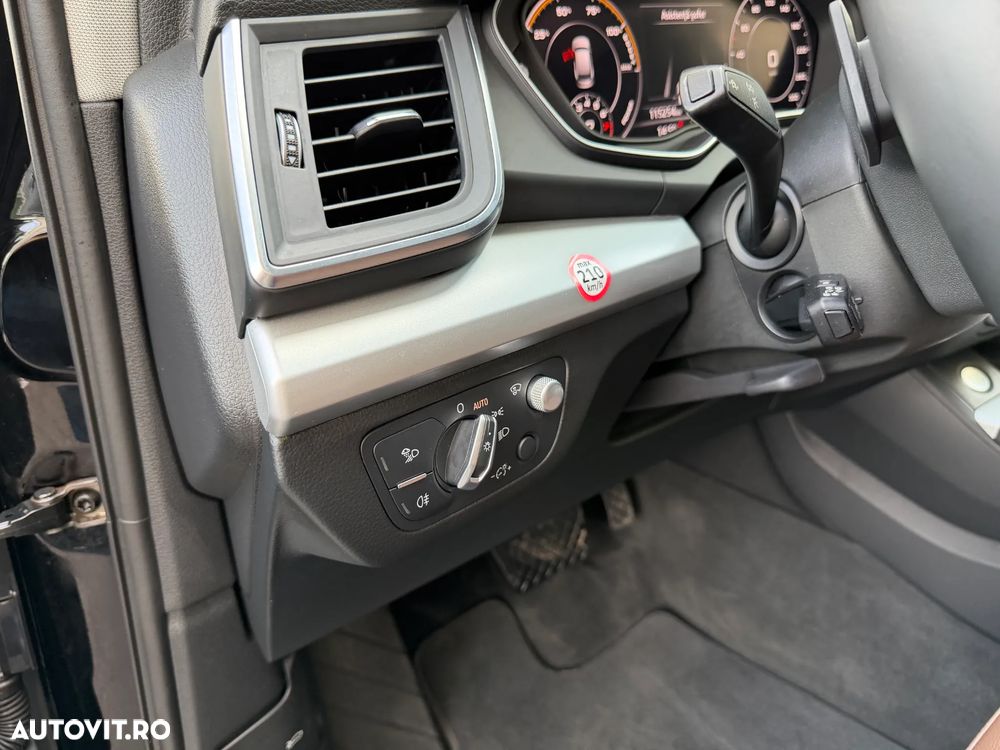 Audi Q5 50 TFSI e quattro S tronic PHEV S Line - 16