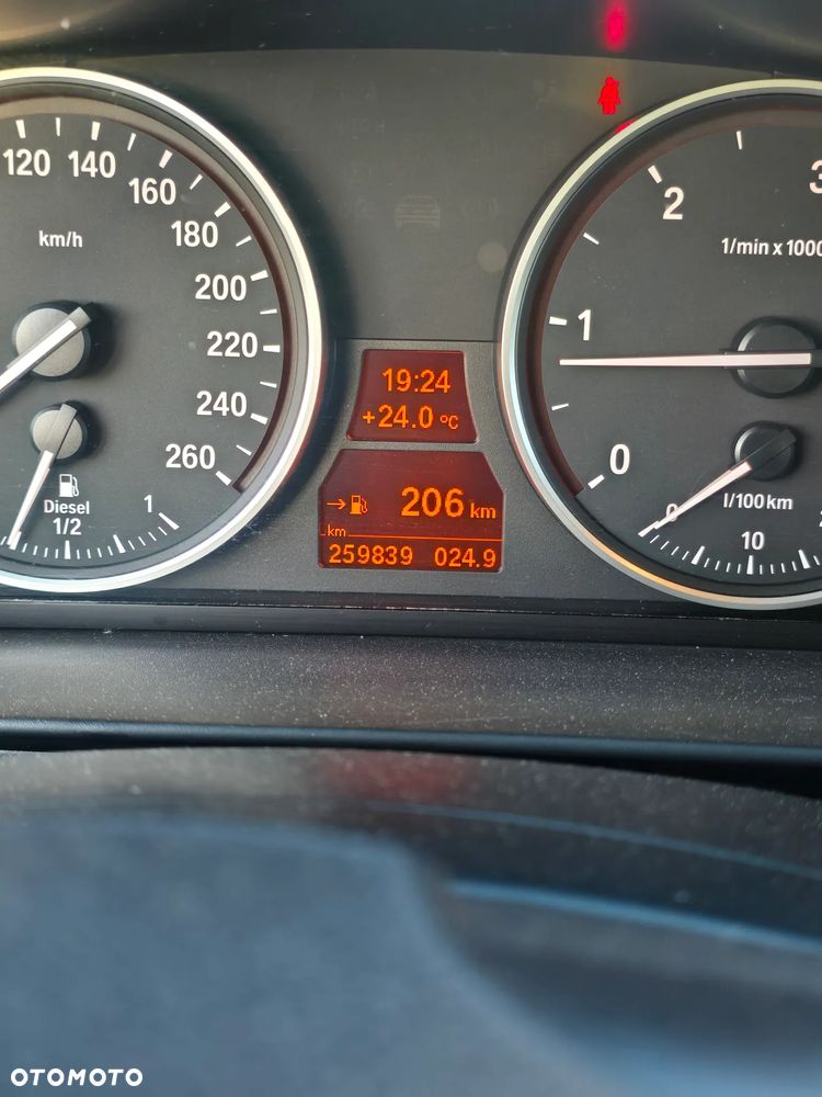 BMW Seria 5 520d Edition Fleet - 34
