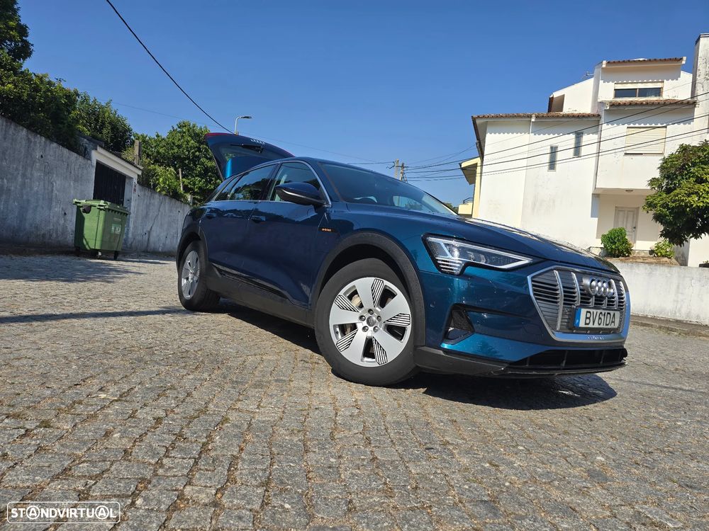 Audi e-tron 50 quattro - 1