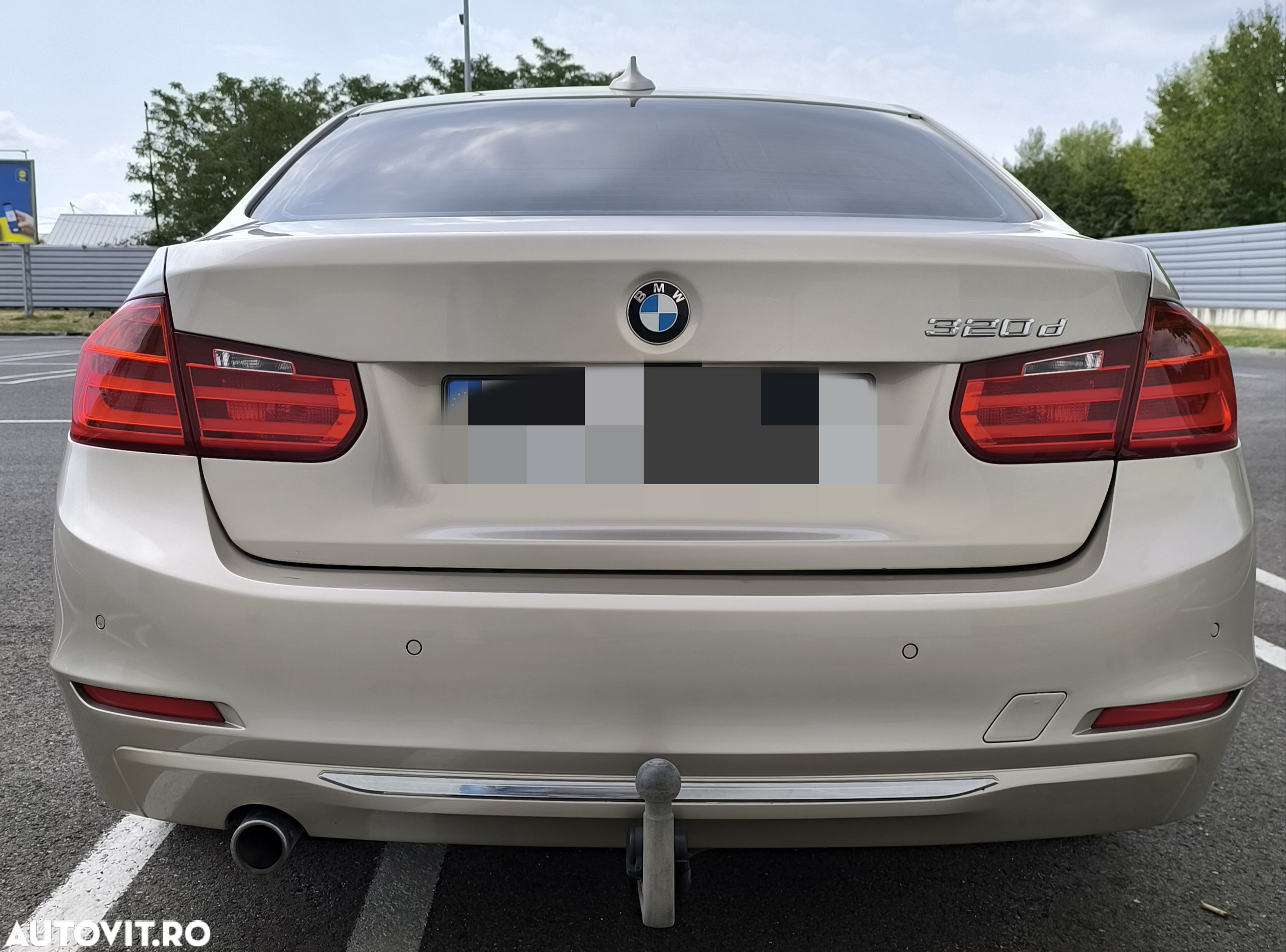 BMW Seria 3 318d - 6