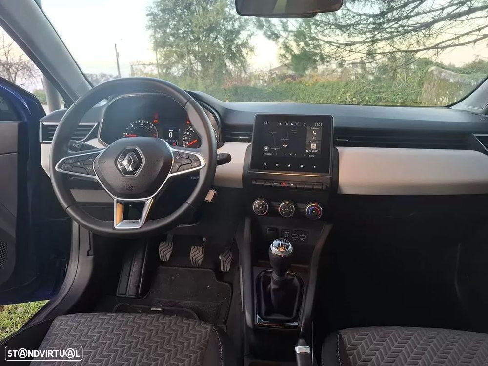 Renault Clio 1.5 Blue dCi Techno — fotografia 22