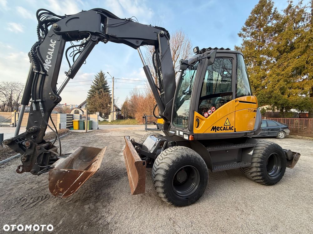 Mecalac 714 MW
