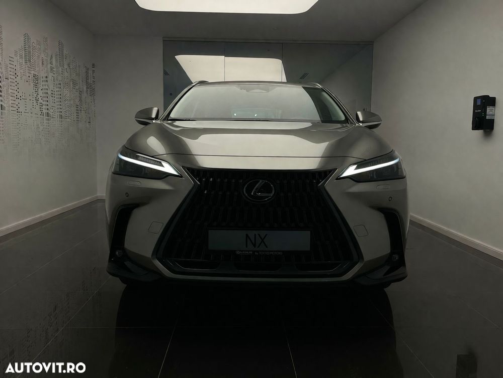 Lexus Seria NX - 4
