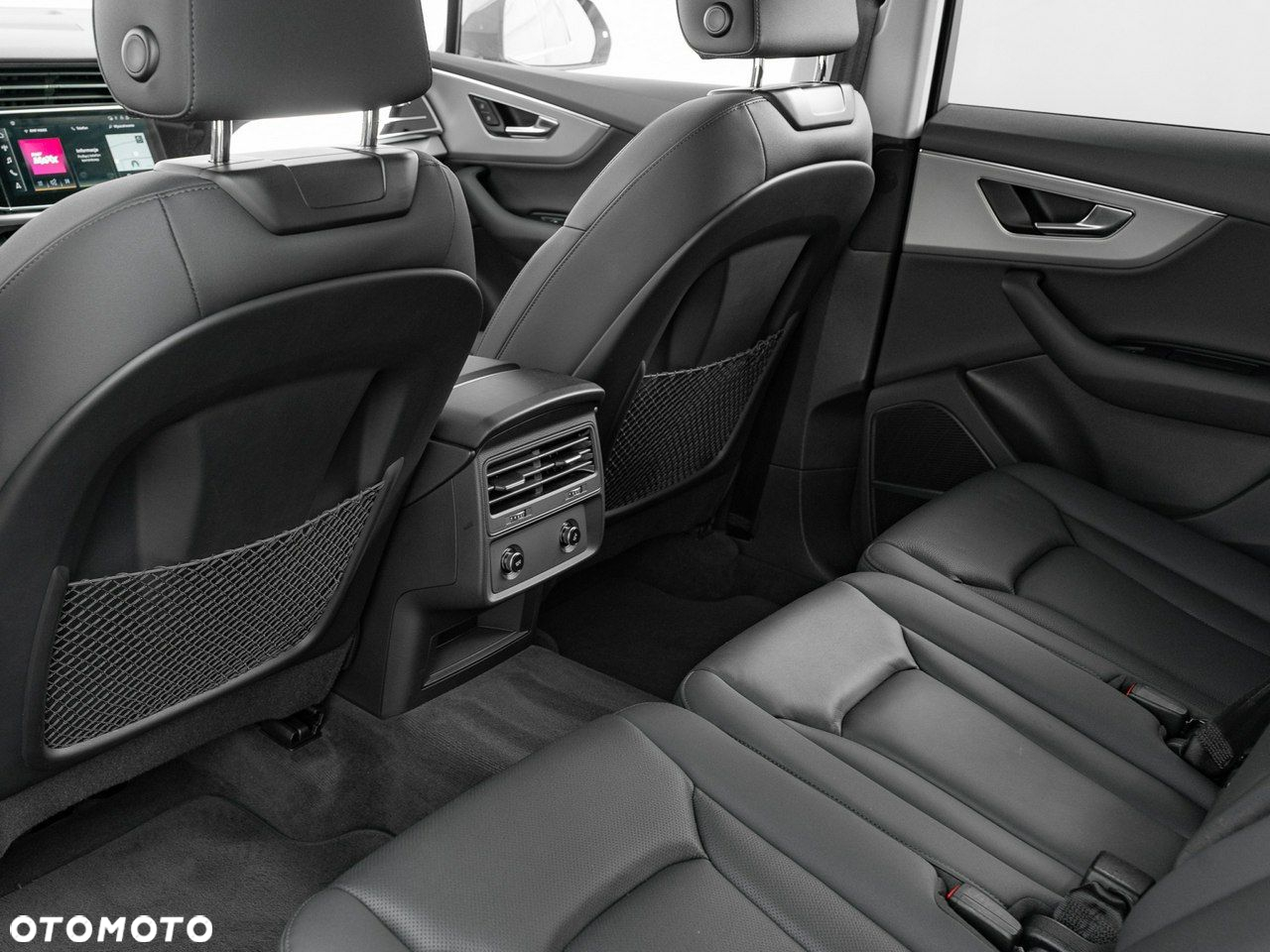 Audi Q7 - 25