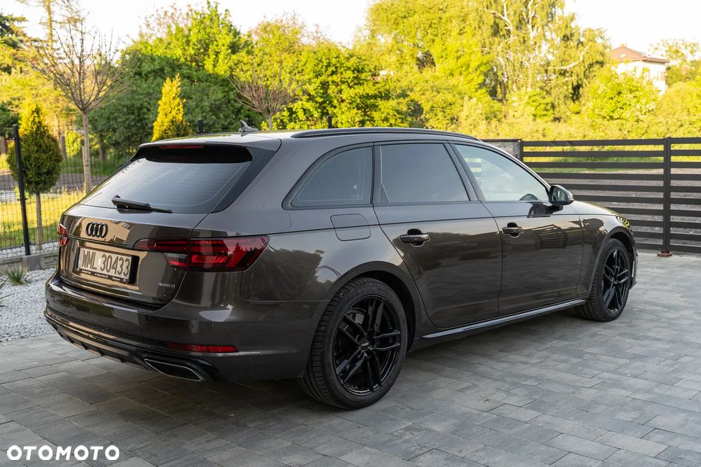Audi A4 Avant 40 TDI Quattro S tronic - 24
