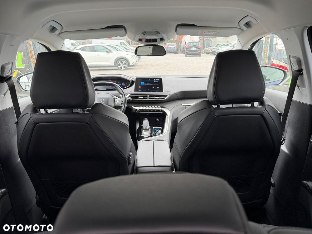 Peugeot 3008 1.6 PureTech GPF Active S&S EAT8 - 16