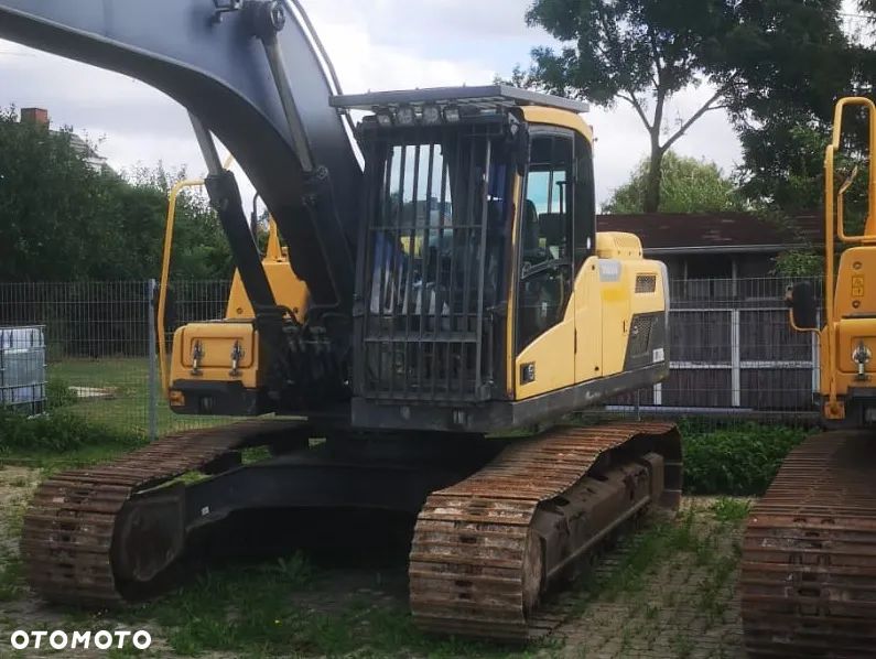 Volvo EC 220DL - 1
